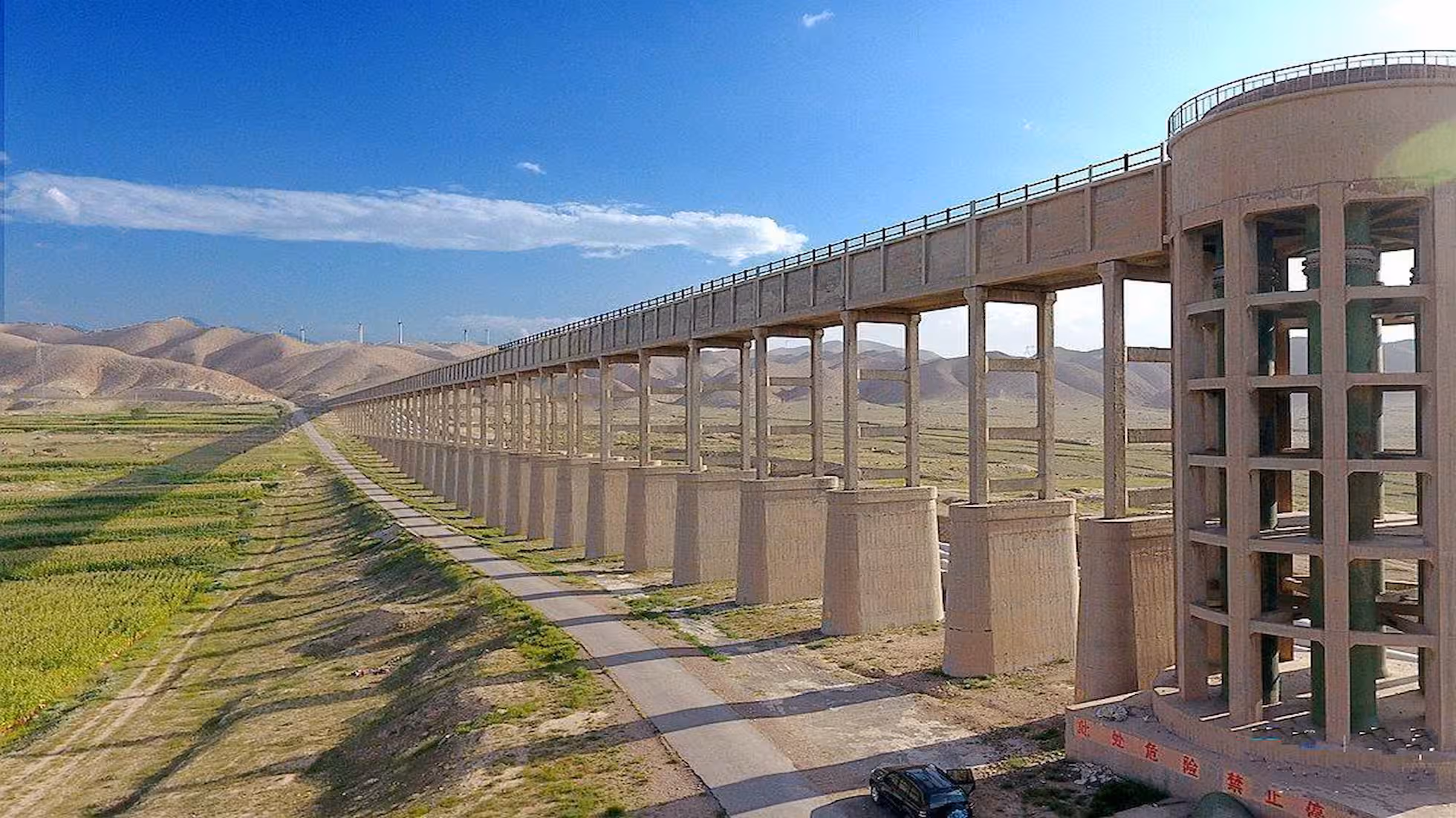 RR-Hong Si Bu-A Place That Never Existed